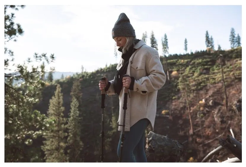 TREKKING POLES WITH FAST LOCK